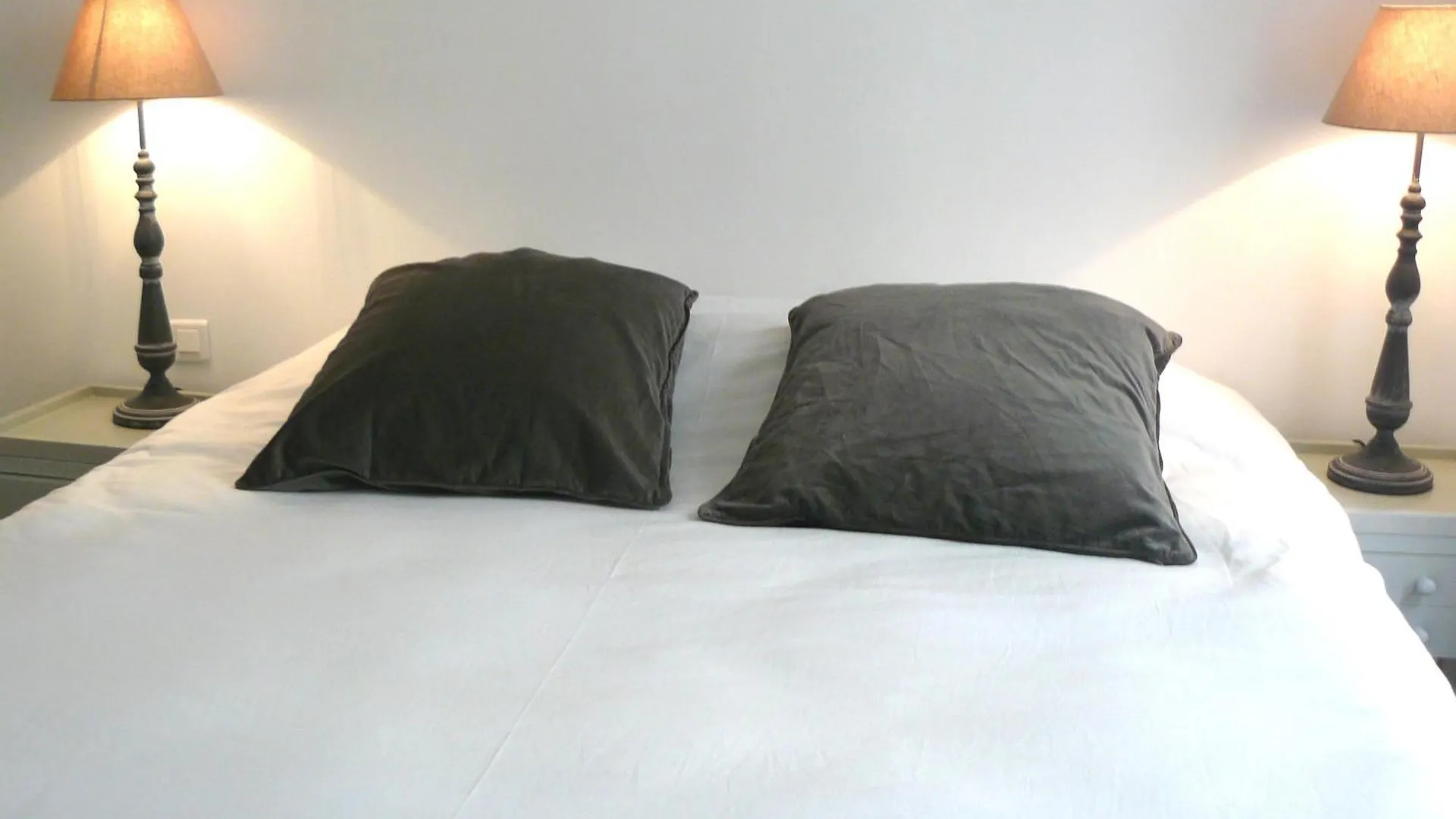 La Cour Du 5eme - D'hotes Parijs